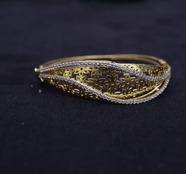Floral Cutwork Diamond Bracelet